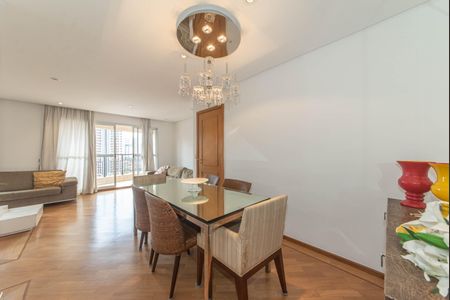 Apartamento à venda com 105m², 3 quartos e 2 vagasSala