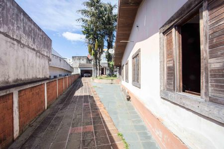 Casa à venda com 660m², 5 quartos e 8 vagasQuintal
