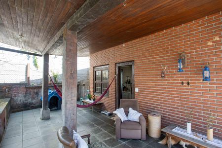 Casa à venda com 660m², 5 quartos e 8 vagasVaranda