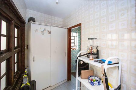Casa à venda com 660m², 5 quartos e 8 vagasHall