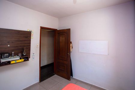Casa à venda com 660m², 5 quartos e 8 vagasQuarto 4