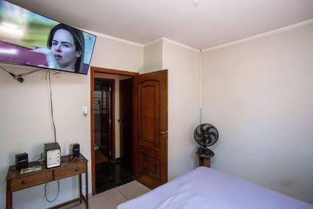 Casa à venda com 660m², 5 quartos e 8 vagasQuarto 2