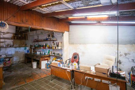 Casa à venda com 660m², 5 quartos e 8 vagasQuarto de Serviço