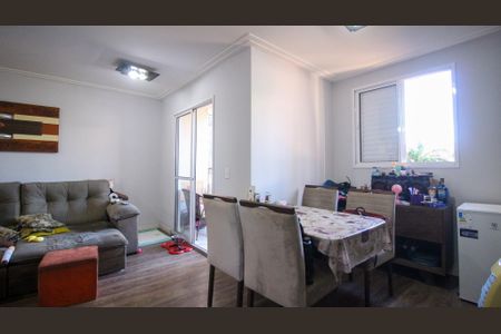 Apartamento à venda com 63m², 2 quartos e 1 vagaSala