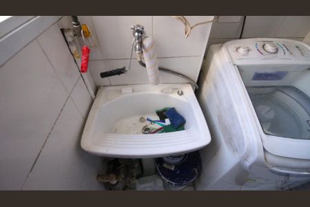 Apartamento à venda com 63m², 2 quartos e 1 vagaÁrea de Serviço