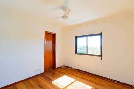 Apartamento para alugar com 219m², 3 quartos e 3 vagasSuíte 2