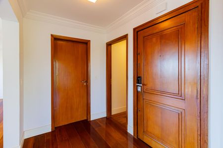 Apartamento para alugar com 219m², 3 quartos e 3 vagasDetalhe Sala