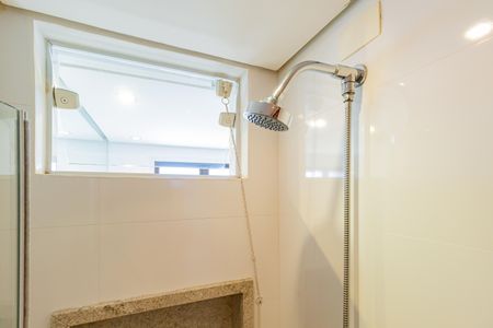 Apartamento para alugar com 219m², 3 quartos e 3 vagasBanheiro