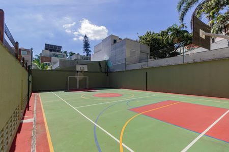 Apartamento para alugar com 219m², 3 quartos e 3 vagasQuadra Esportiva