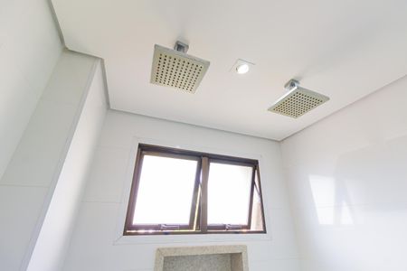 Apartamento para alugar com 219m², 3 quartos e 3 vagasBanheiro da Suíte 1
