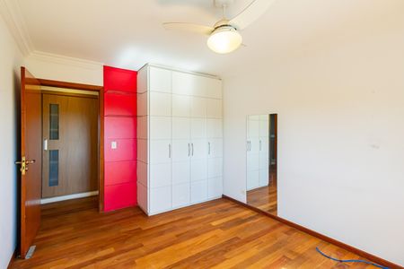 Apartamento para alugar com 219m², 3 quartos e 3 vagasQuarto