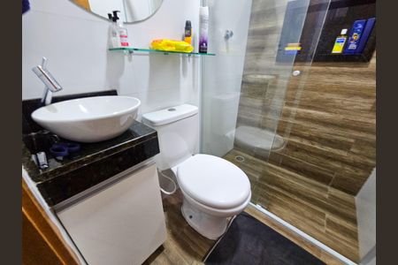 Apartamento à venda com 96m², 2 quartos e 2 vagasBanheiro