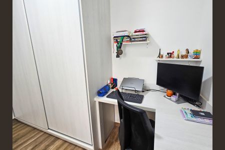 Apartamento à venda com 96m², 2 quartos e 2 vagasQuarto