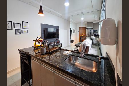 Apartamento à venda com 96m², 2 quartos e 2 vagasSala/Cozinha