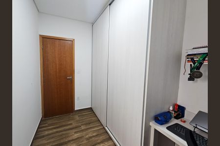 Apartamento à venda com 96m², 2 quartos e 2 vagasQuarto