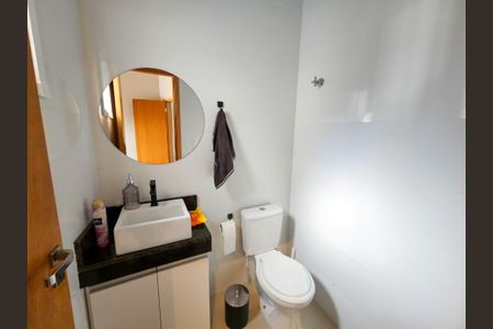 Apartamento à venda com 96m², 2 quartos e 2 vagasLavabo