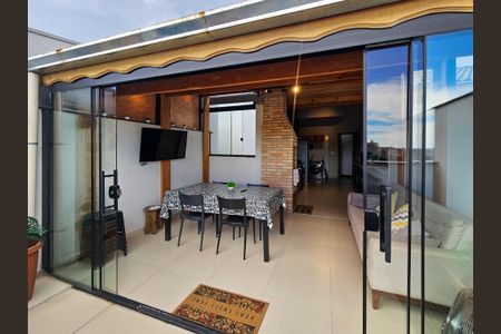 Apartamento à venda com 96m², 2 quartos e 2 vagasÁrea Gourmet/Área de Serviço