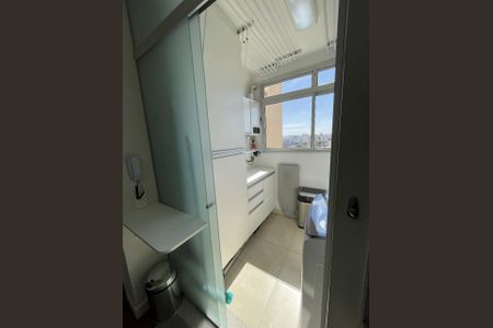 Apartamento à venda com 121m², 3 quartos e 1 vagaFoto 01
