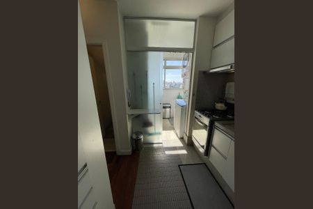 Apartamento à venda com 121m², 3 quartos e 1 vagaFoto 01