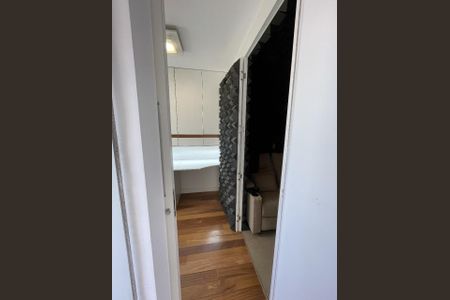 Apartamento à venda com 121m², 3 quartos e 1 vagaFoto 01