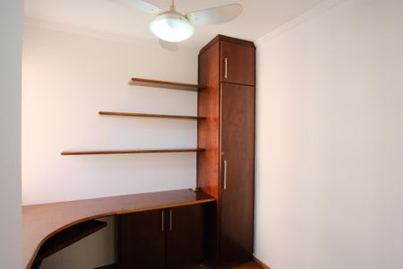 Apartamento para alugar com 62m², 3 quartos e 1 vagaQuarto 2