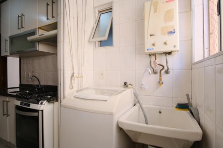 Apartamento para alugar com 62m², 3 quartos e 1 vagaÁrea de Serviço