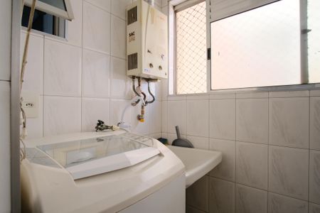 Apartamento para alugar com 62m², 3 quartos e 1 vagaÁrea de Serviço