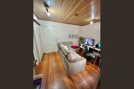 Sala de apartamento para alugar com 1 quarto, 47m² em São João, Porto Alegre