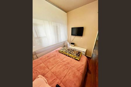 Quarto de apartamento para alugar com 1 quarto, 47m² em São João, Porto Alegre