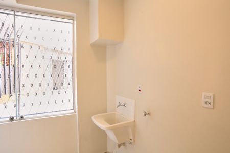 Apartamento à venda com 110m², 3 quartos e 1 vagaÁrea de Serviço