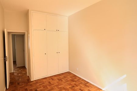 Apartamento à venda com 110m², 3 quartos e 1 vagaSuíte
