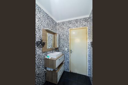 Casa à venda com 178m², 3 quartos e 2 vagasBanheiro da Suíte