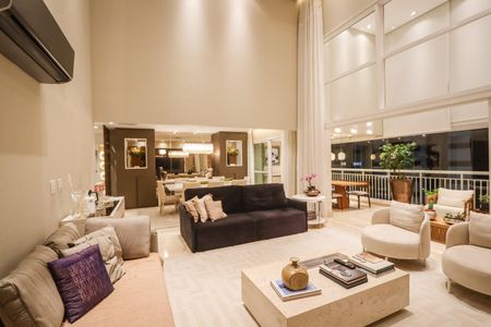 Apartamento à venda com 248m², 4 quartos e 4 vagasSala