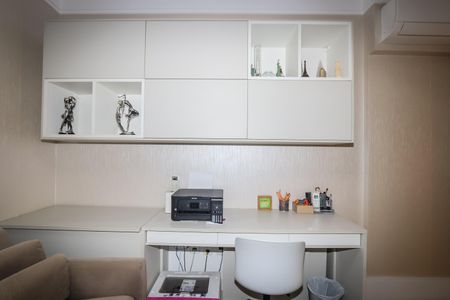 Apartamento à venda com 248m², 4 quartos e 4 vagasQuarto 4
