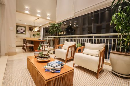 Apartamento à venda com 248m², 4 quartos e 4 vagasVaranda da Sala