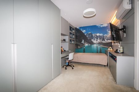 Apartamento à venda com 248m², 4 quartos e 4 vagasSuite 3