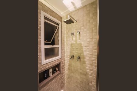 Apartamento à venda com 248m², 4 quartos e 4 vagasBanheiro da Suite 3