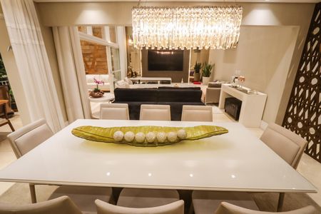 Apartamento à venda com 248m², 4 quartos e 4 vagasSala de Jantar