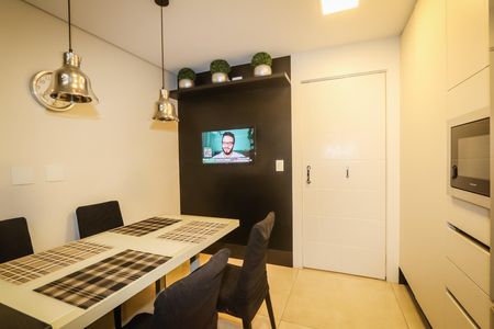 Apartamento à venda com 248m², 4 quartos e 4 vagasCozinha
