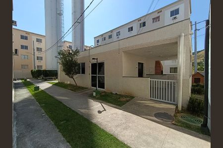 Apartamento para alugar com 60m², 2 quartos e 2 vagasÁrea comum - Salão de festas