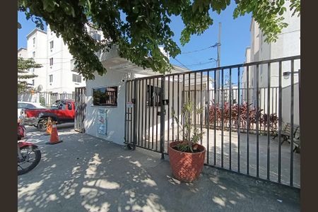 Apartamento para alugar com 60m², 2 quartos e 2 vagasFachada do condomínio