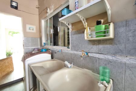 Casa à venda com 300m², 3 quartos e 1 vagaÁrea de Serviço