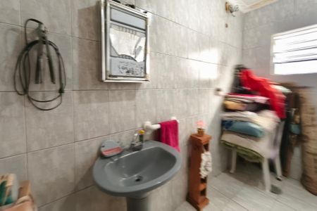 Casa à venda com 300m², 3 quartos e 1 vagaBanheiro