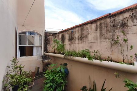 Casa à venda com 300m², 3 quartos e 1 vagaQuintal