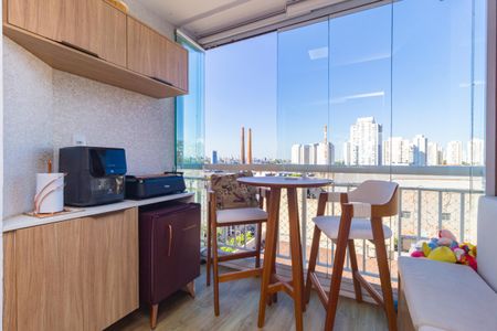 Apartamento para alugar com 56m², 2 quartos e 1 vagaVaranda