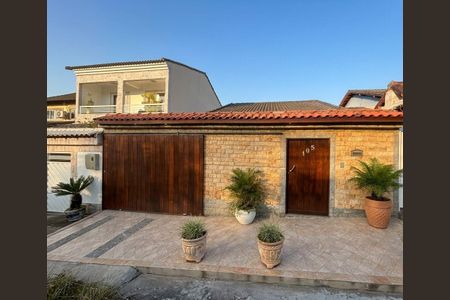 Casa para alugar com 130m², 2 quartos e 1 vagaFachada