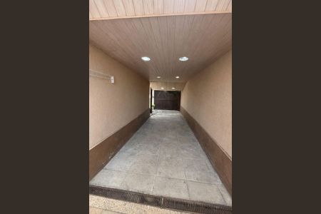 Área externa de casa para alugar com 2 quartos, 130m² em Campo Grande, Rio de Janeiro