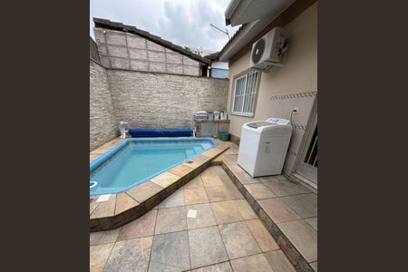 Casa para alugar com 130m², 2 quartos e 1 vagaÁrea externa