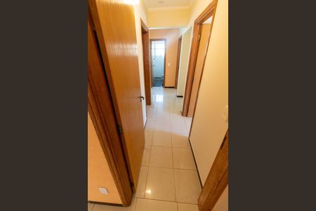 Apartamento à venda com 130m², 4 quartos e 3 vagasCORREDOR