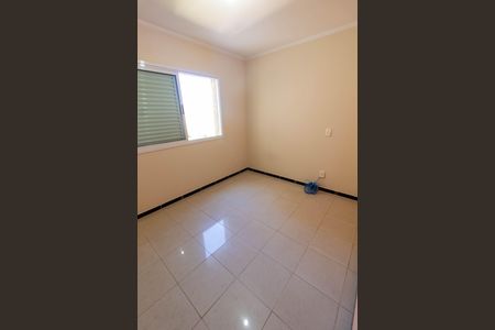 Apartamento à venda com 130m², 4 quartos e 3 vagasQUARTO 2
